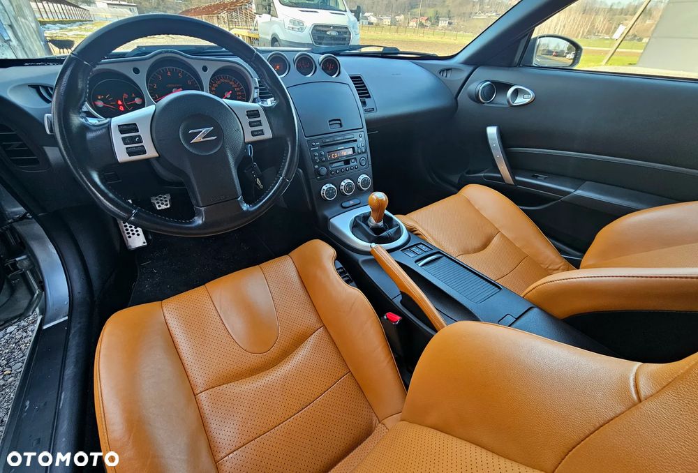 Nissan 350 Z 3.5 V6 - 23