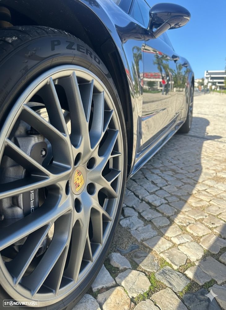 Porsche Panamera - 11