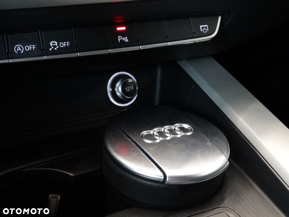 Audi A4 Avant - 22
