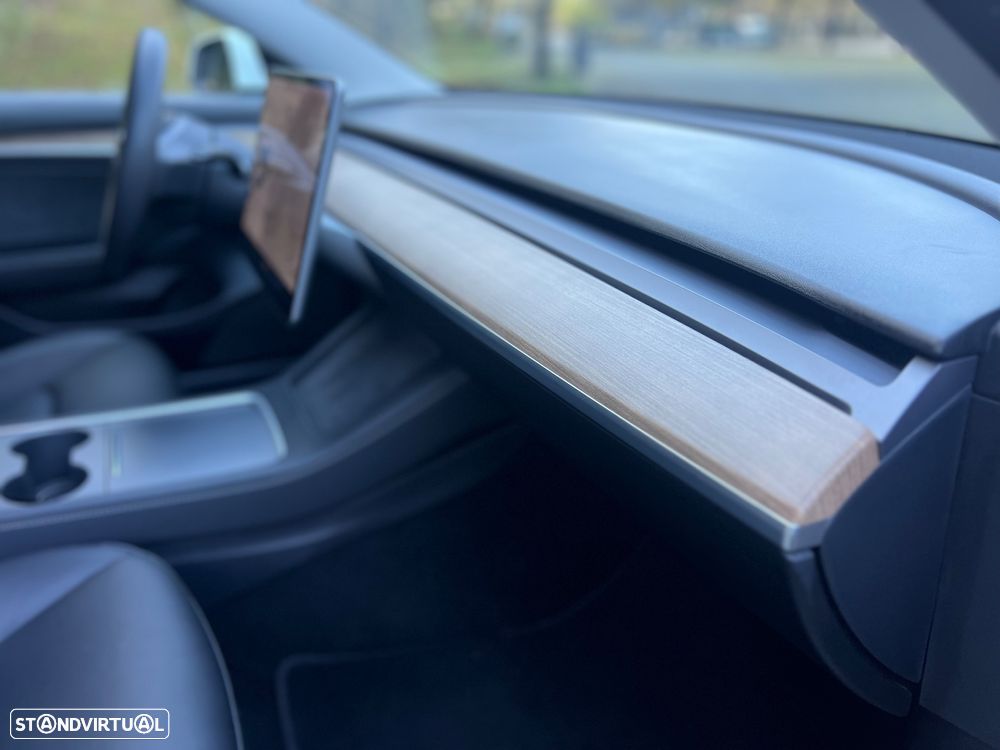 Tesla Model 3 Long Range RWD - 12