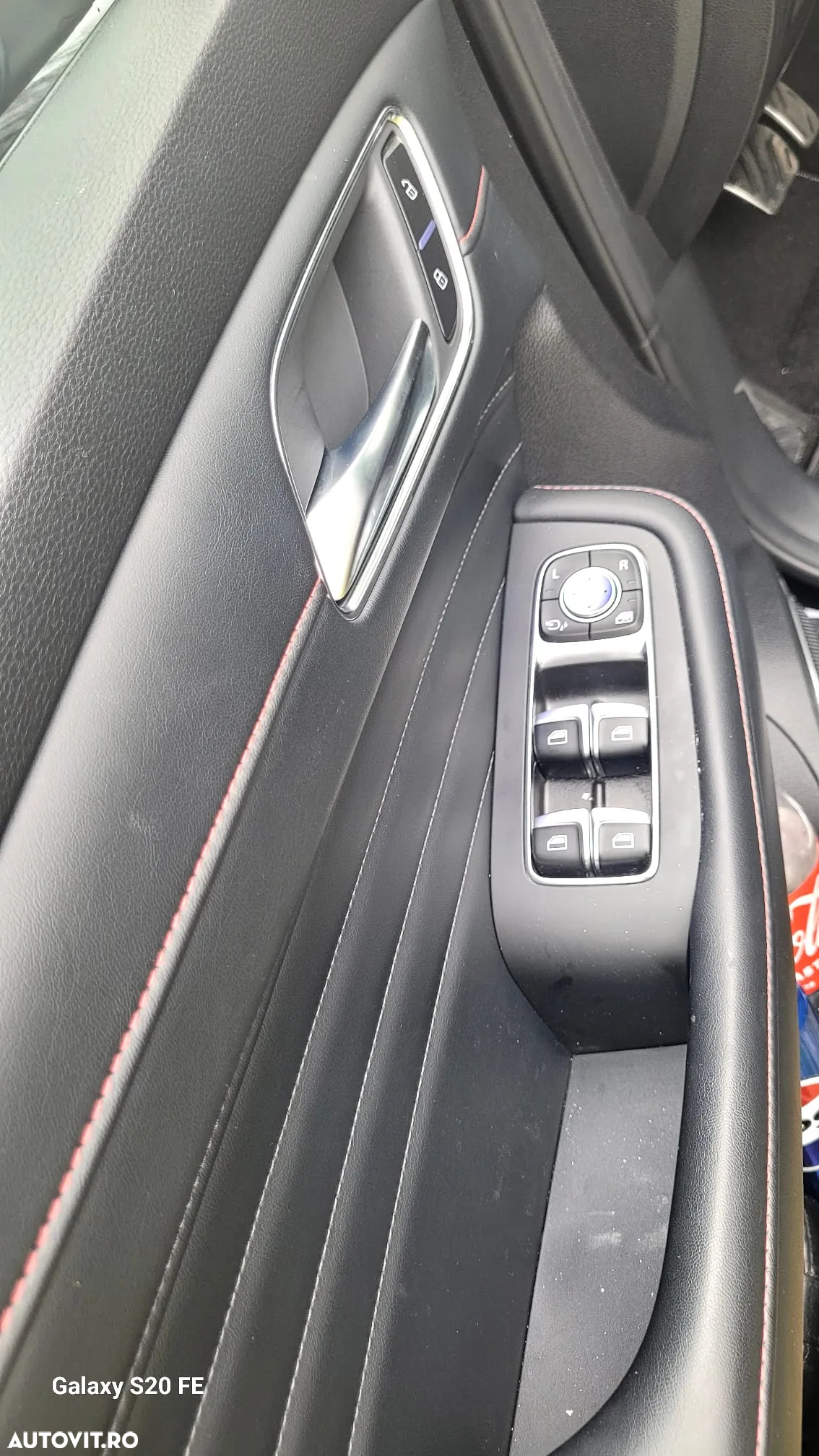 MG EHS 1.5T-GDI PHEV Luxury - 29