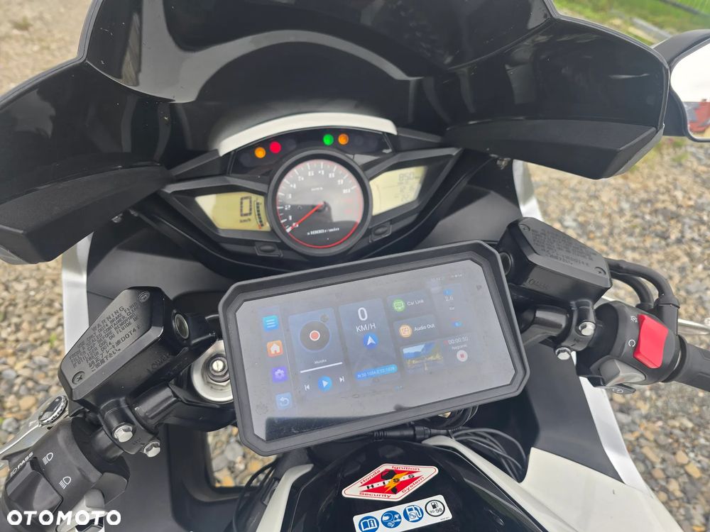 Honda VFR - 5