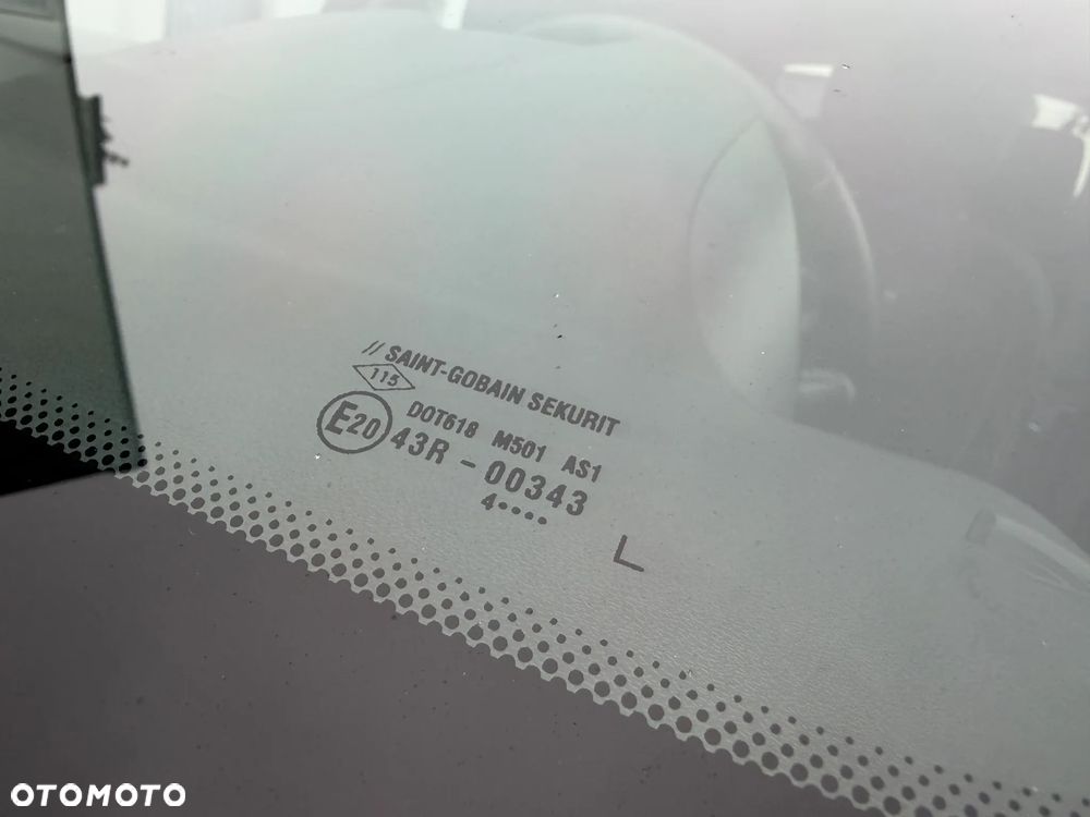 Dacia Duster 1.6 Laureate 4x4 - 34