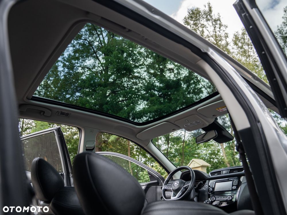 Nissan Qashqai 1.6 DIG-T TEKNA+ - 29