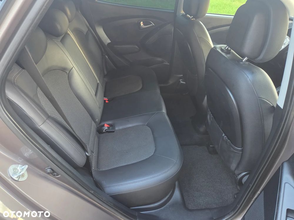 Hyundai Tucson ver-2-0-crdi-comfort-2wd - 11