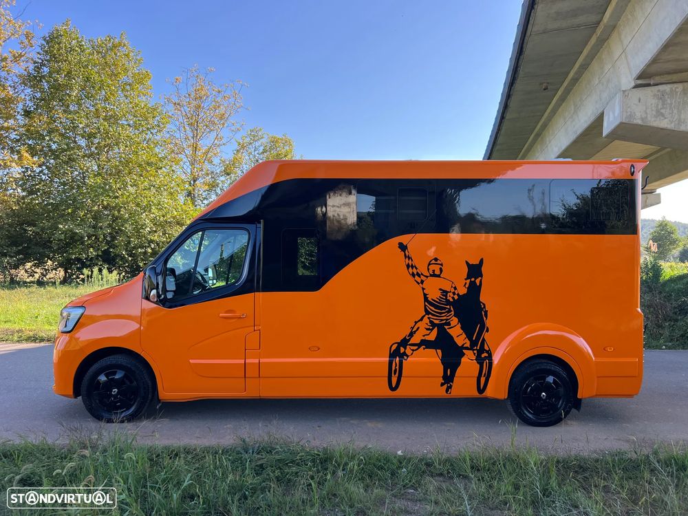 Renault MASTER 2.3 BlueDci 170 cv Esp. Cavalos de Desporto Barbot - 4