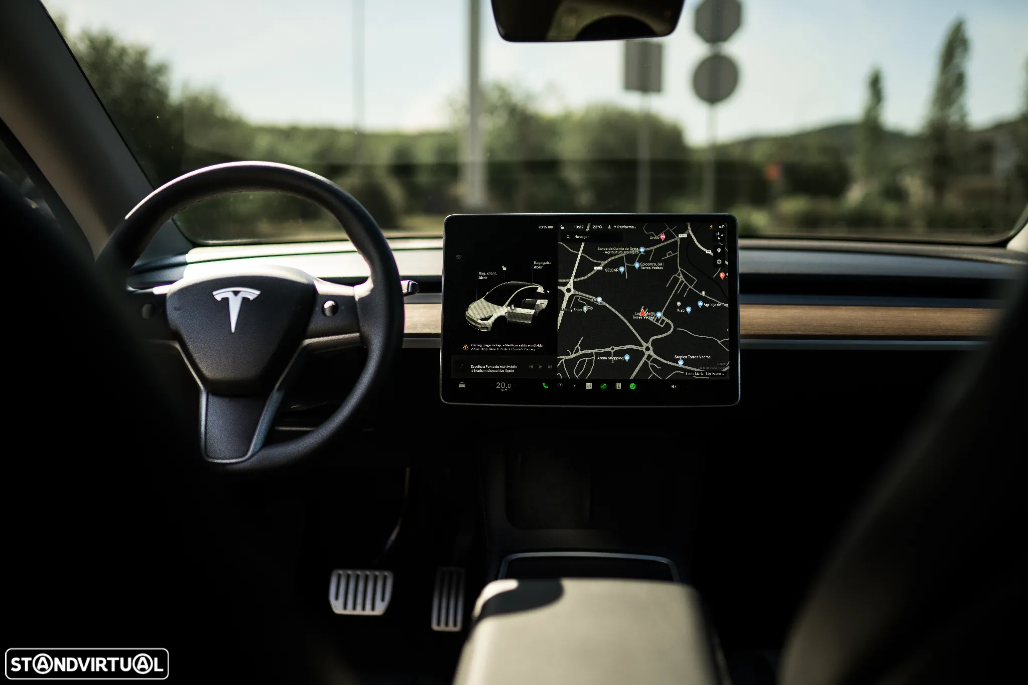 Tesla Model Y Performance Dual Motor AWD - 9