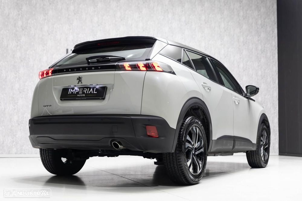 Peugeot 2008 1.5 BlueHDi Allure Pack EAT8 - 21