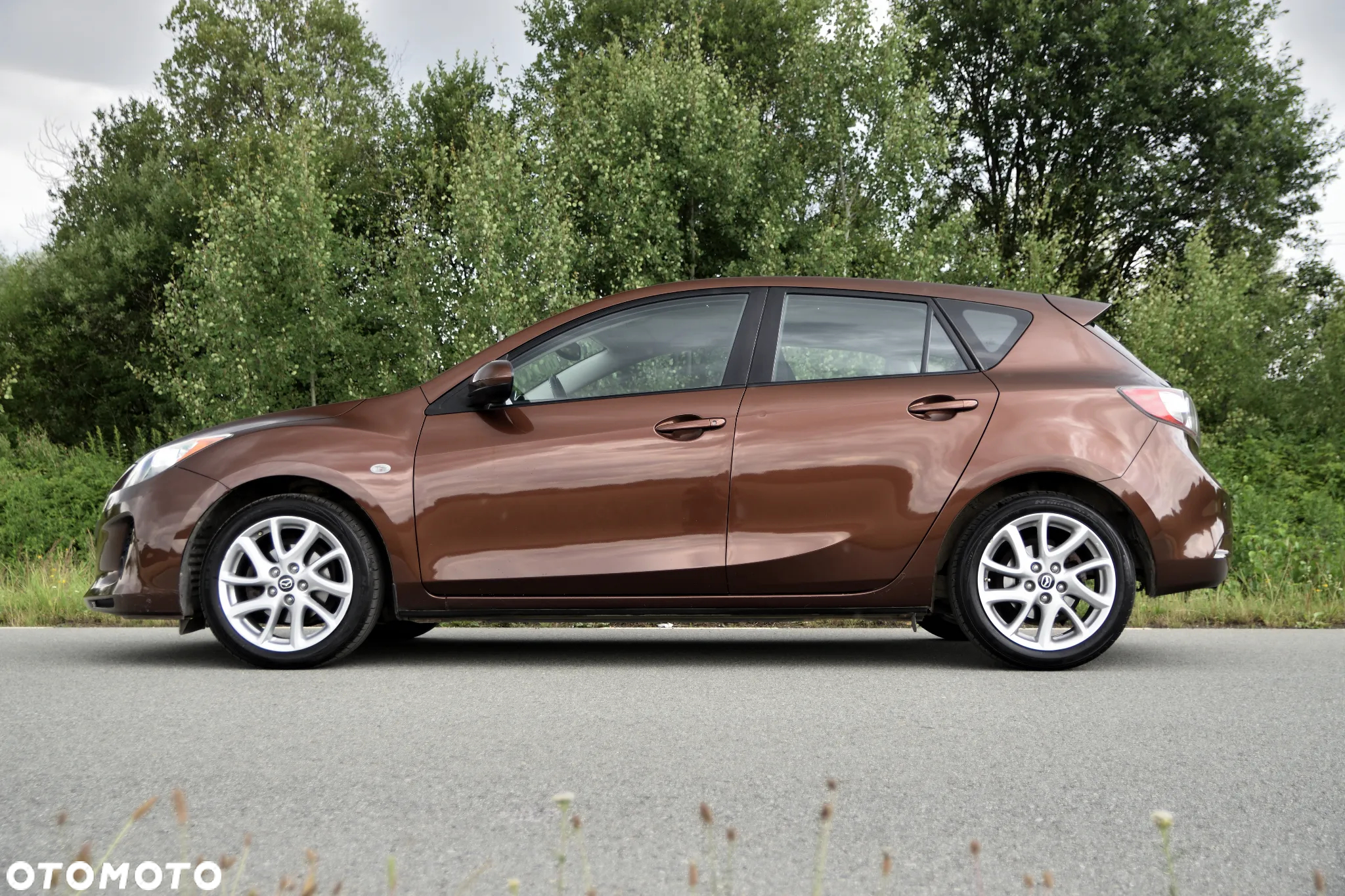 Mazda 3 1.6 Exclusive + - 17