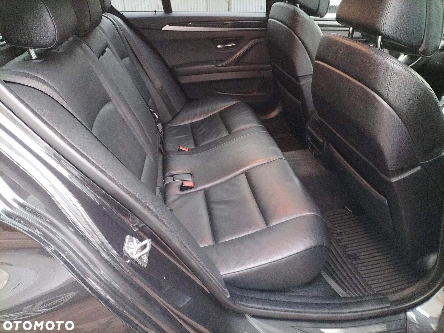 BMW Seria 5 - 11