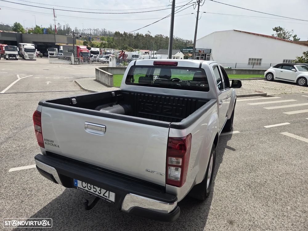 Isuzu D-Max - 5