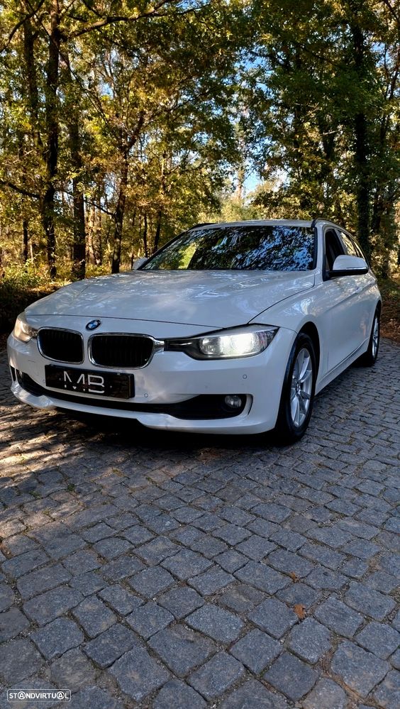 BMW 318 d Touring Auto Line Sport - 29