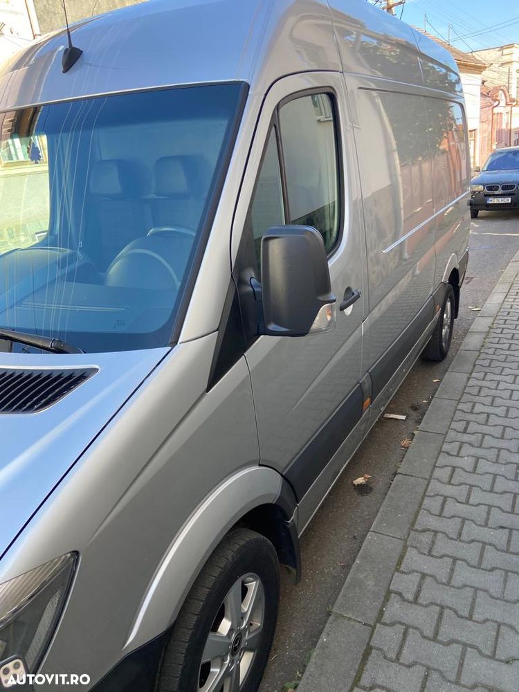 Mercedes-Benz Sprinter - 7