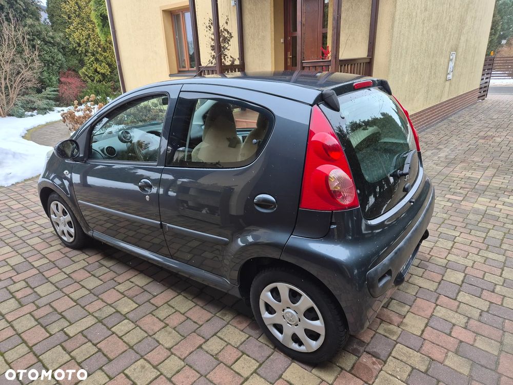 Peugeot 107 (70) 68 Active - 8