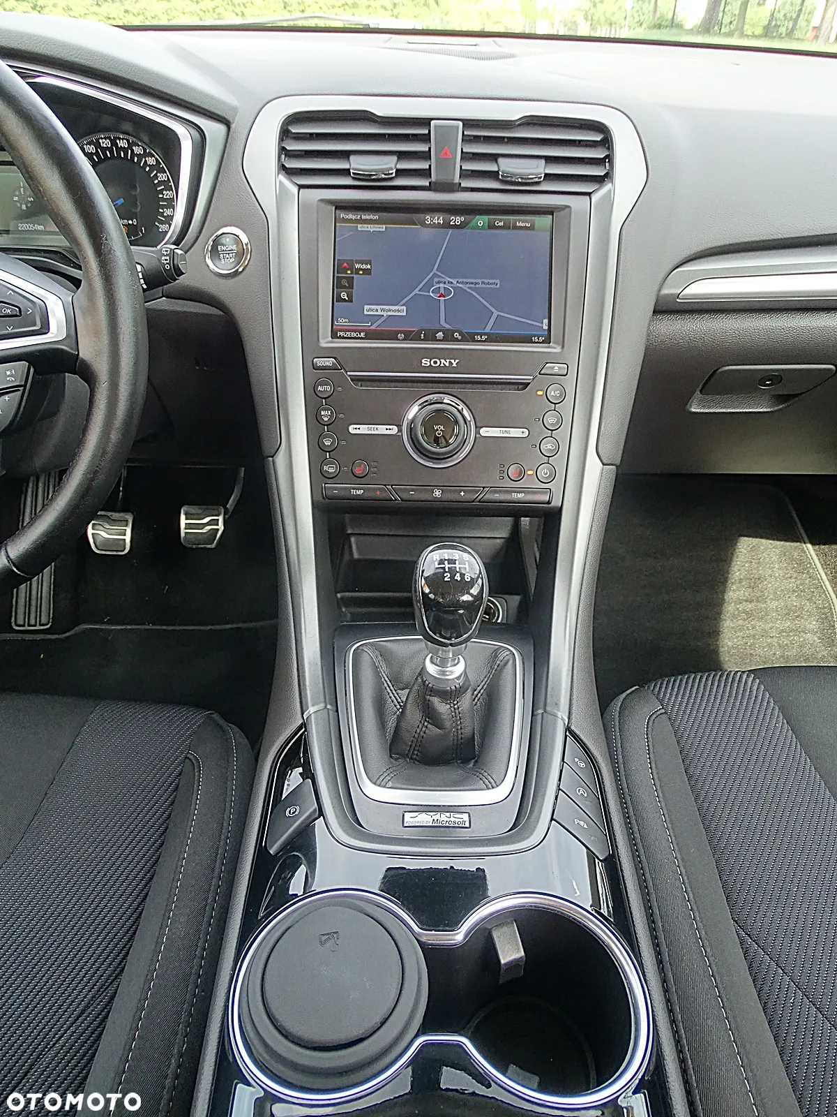 Ford Mondeo 2.0 TDCi Titanium - 9