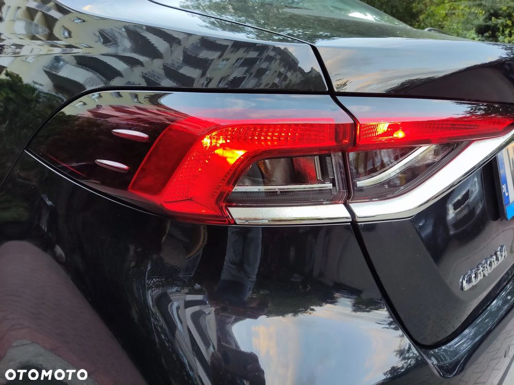 Toyota Corolla 1.8 Hybrid Comfort - 15