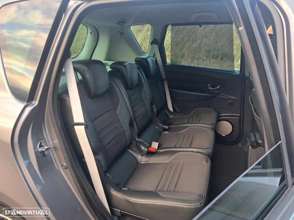 Renault Scénic 1.5 dCi Bose Edition EDC SS - 31
