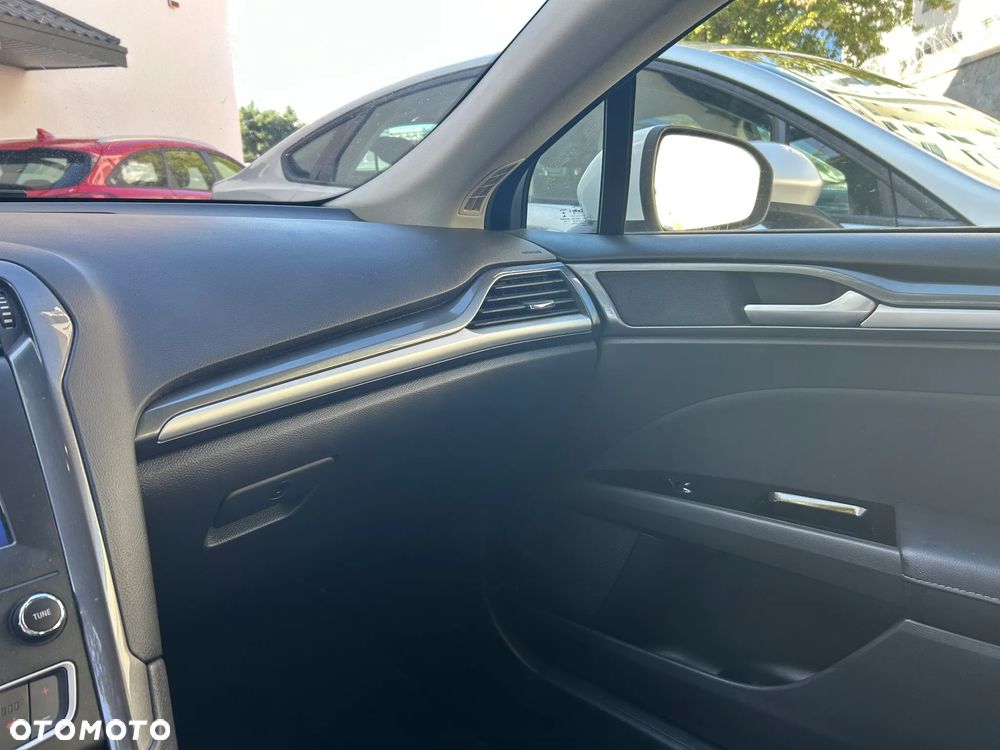 Ford Mondeo 1.5 EcoBoost Edition - 13