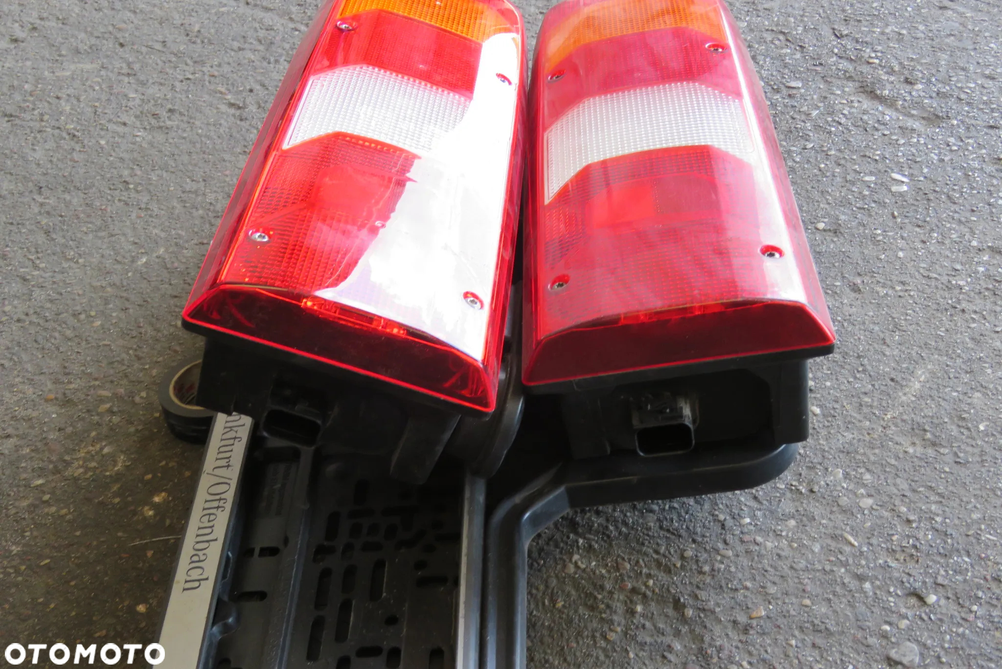 MERCEDES  AROCS ACTROS MP4 lampa tył - 2