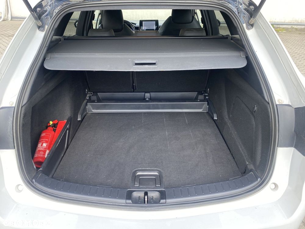Toyota Corolla 2.0 Hybrid GR Sport - 16