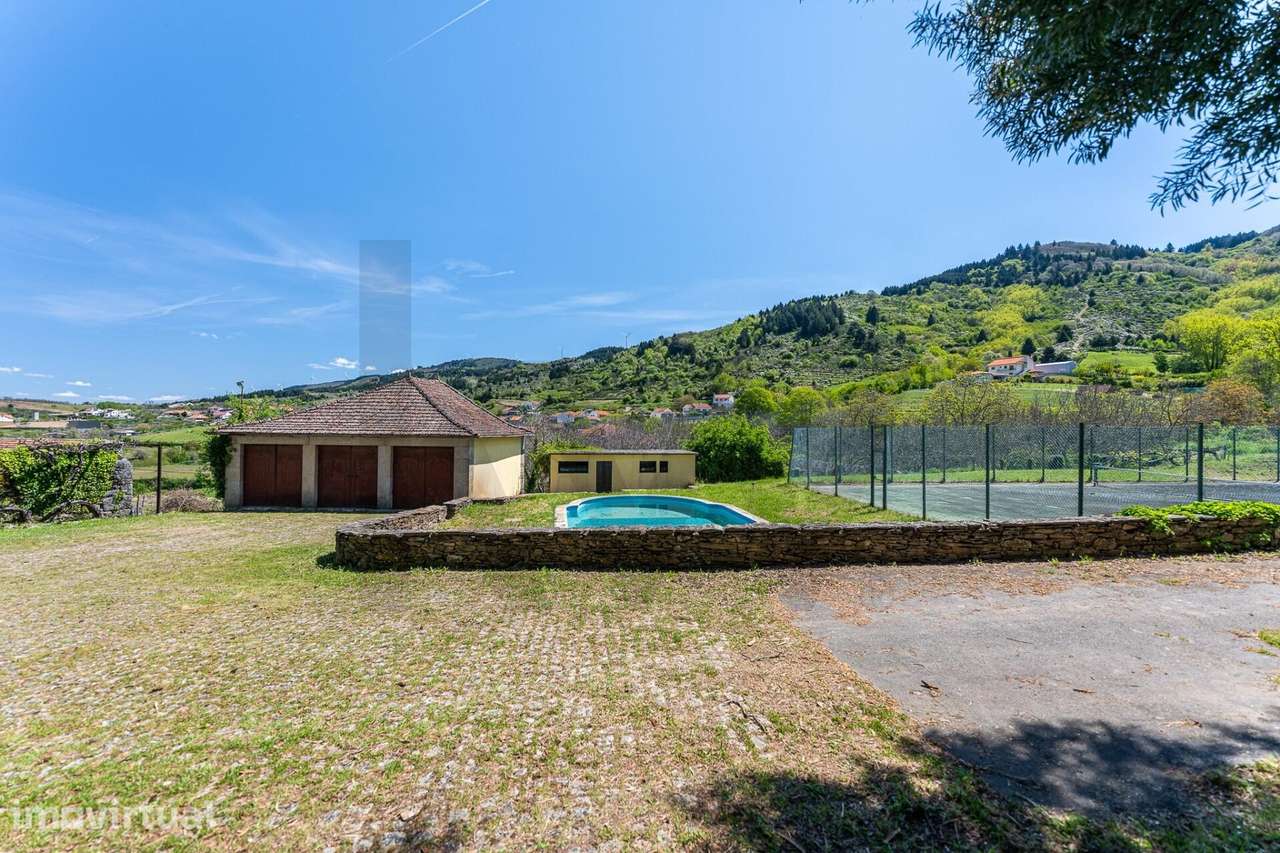 Quinta com licença de Turismo Rural com 3.2 hectares terreno e solar c - Grande imagem: 2/16