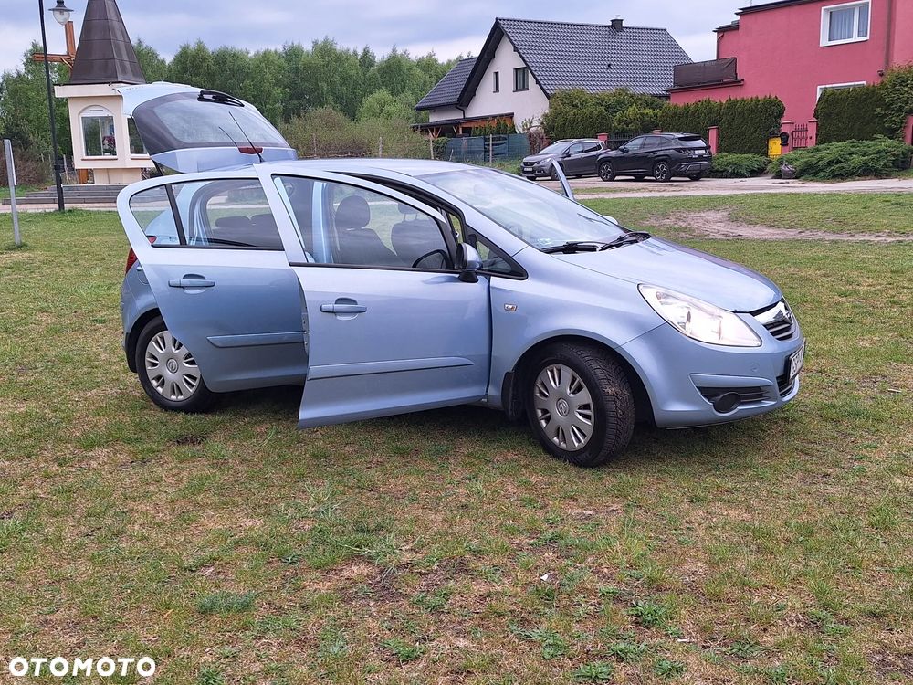 Opel Corsa 1.4 16V Cosmo - 1