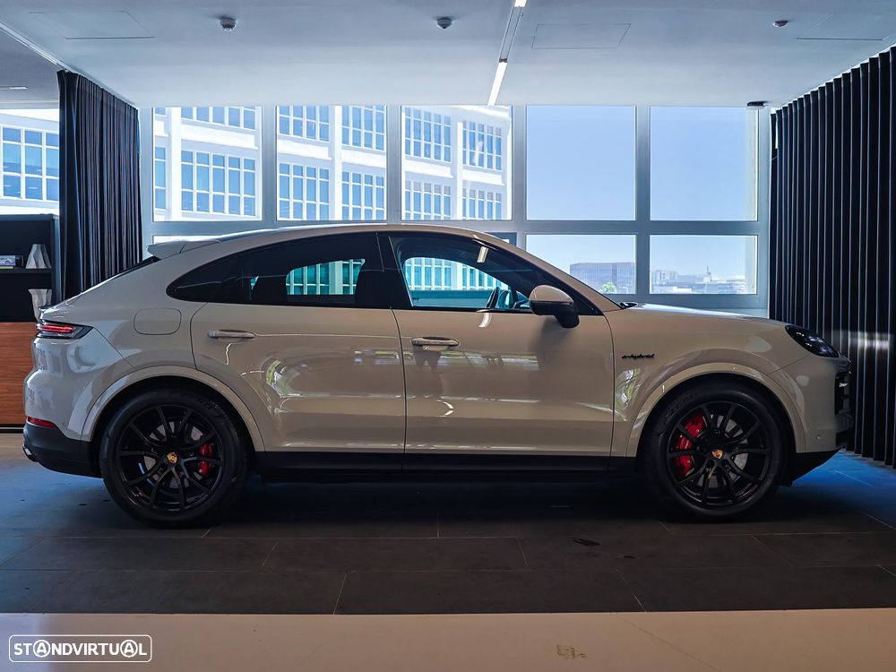 Porsche Cayenne Coupé S E-Hybrid - 8