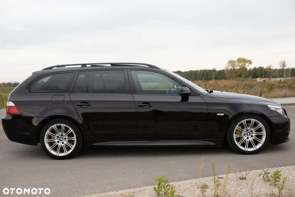 BMW Seria 5 530d Touring - 10