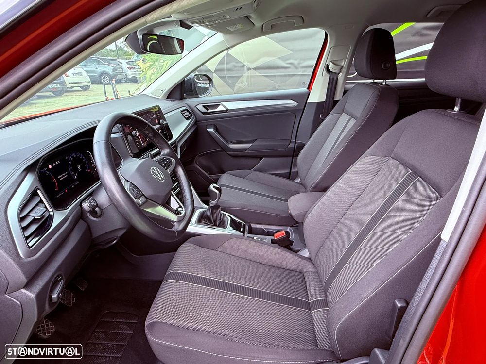 VW T-Roc 2.0 TDI Urban - 13
