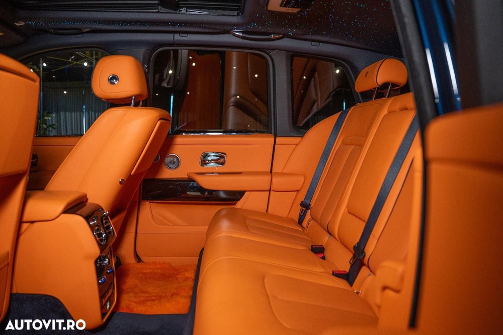 Rolls-Royce Cullinan - 15