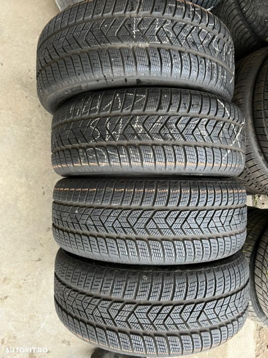 vând 4 anvelope 245/50/20 Pirelli de iarnă ca noi - 1