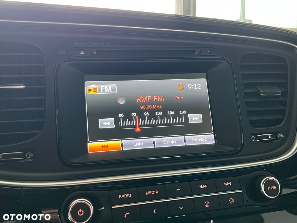 Kia Optima 2.0 L - 29