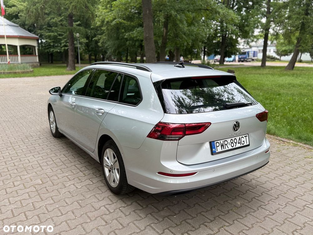 Volkswagen Golf Variant - 10