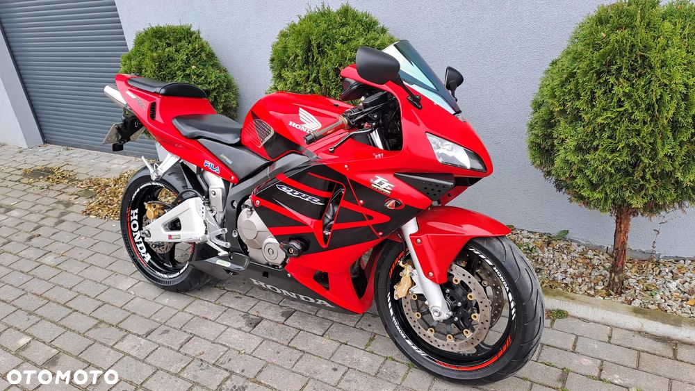 Honda CBR - 4