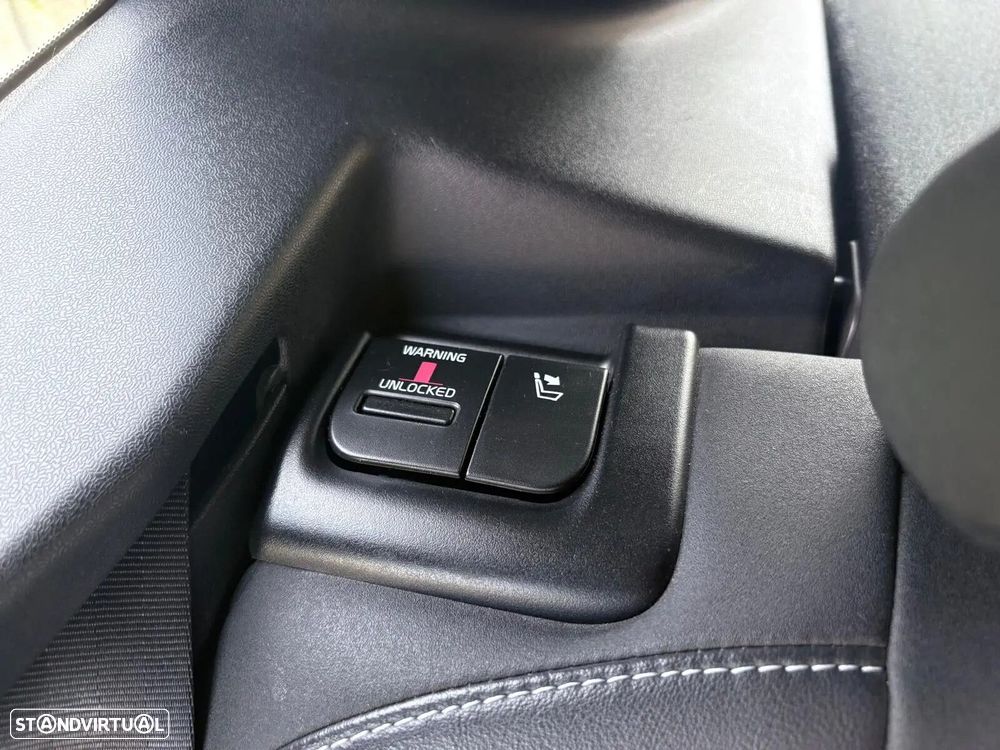 Volvo V40 1.5 T3 Sport Edition Plus Geartronic - 56