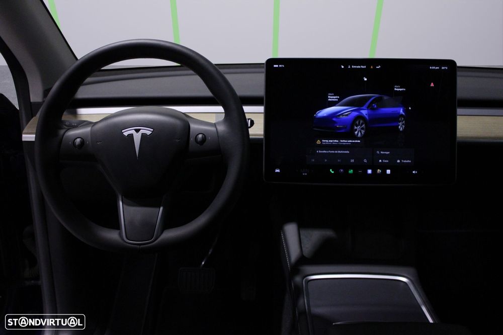 Tesla Model Y RWD - 10