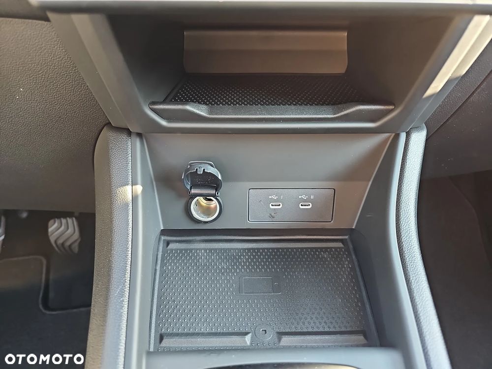 Renault Captur 1.2 TCe Techno - 17