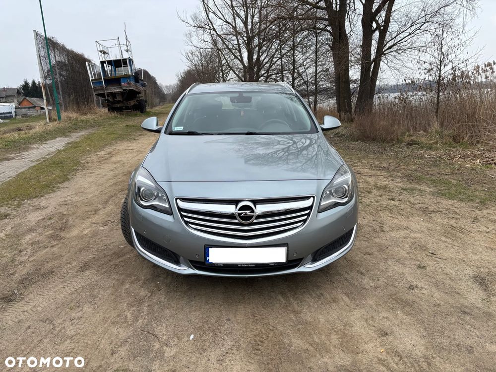 Opel Insignia 1.6 SIDI Turbo ecoFLEX Start/Stop Sport - 2
