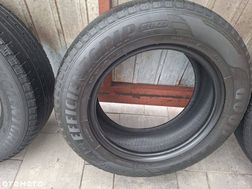 Opony letnie R17 225/65 - 9