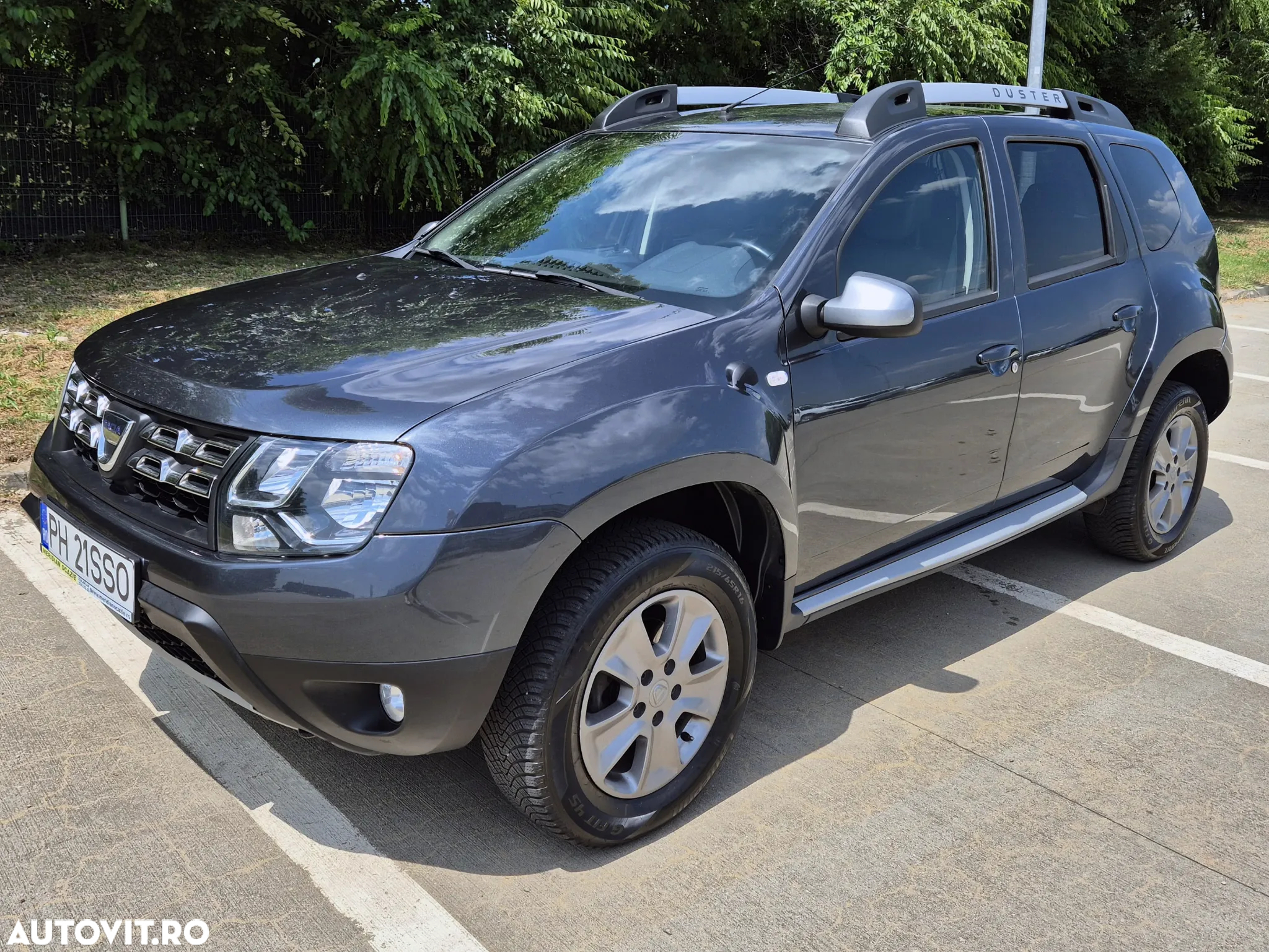 Dacia Duster 1.5 dCi 4x2 Laureate - 3