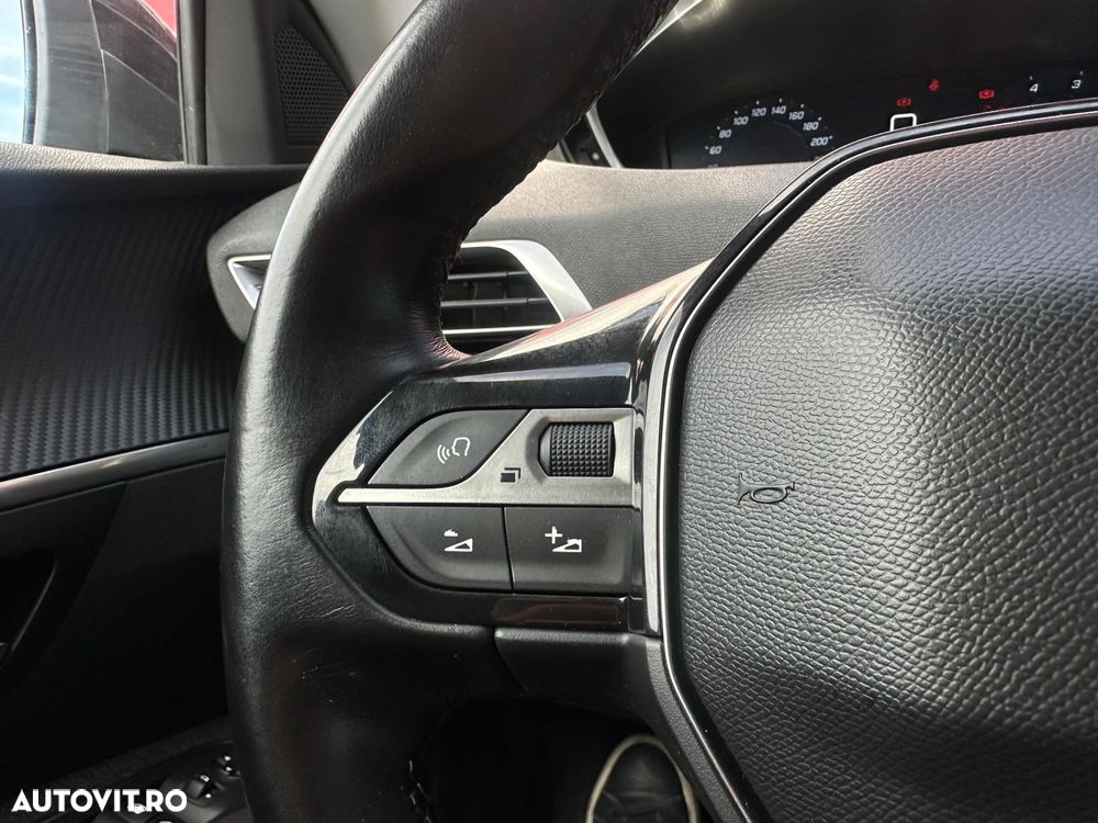 Peugeot 3008 - 15