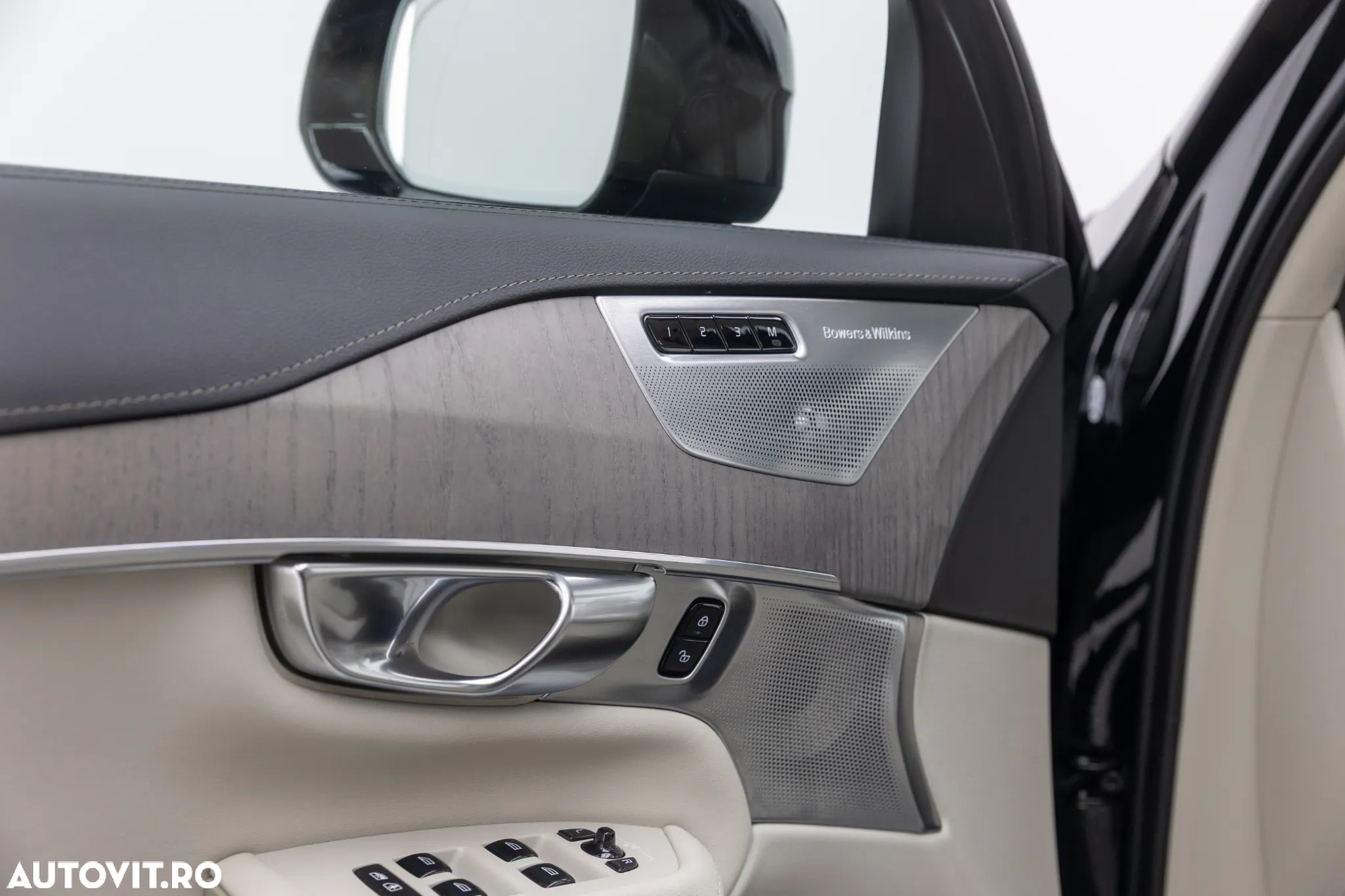 Volvo XC 90 Recharge T8 AWD Ultimate Dark - 30