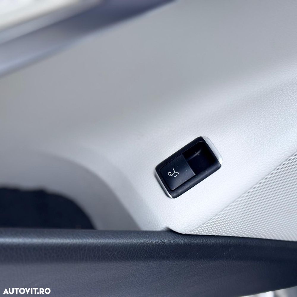 Mercedes-Benz GLA 200 d 4MATIC Aut. - 8