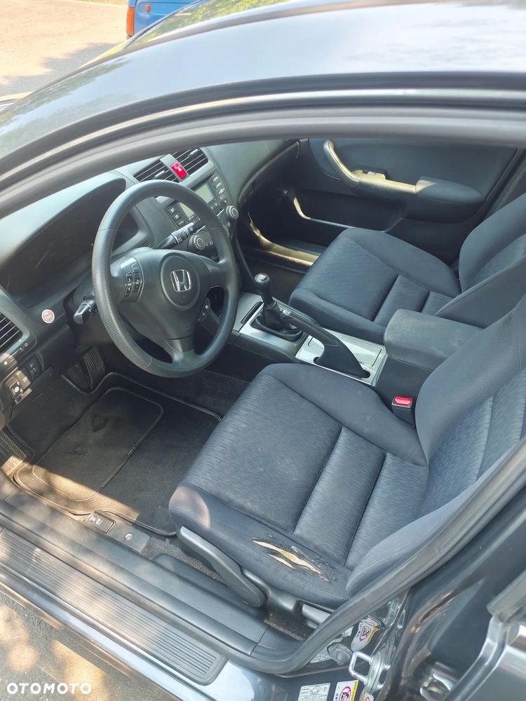 Honda Accord 2.0 Comfort - 3