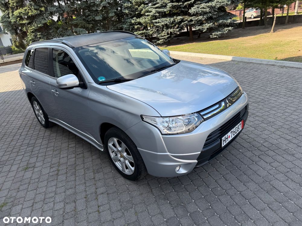 Mitsubishi Outlander 2.2 DI-D 4WD Automatik Instyle - 6