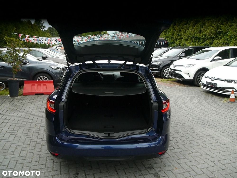 Renault Megane ENERGY TCe 130 EXPERIENCE - 20