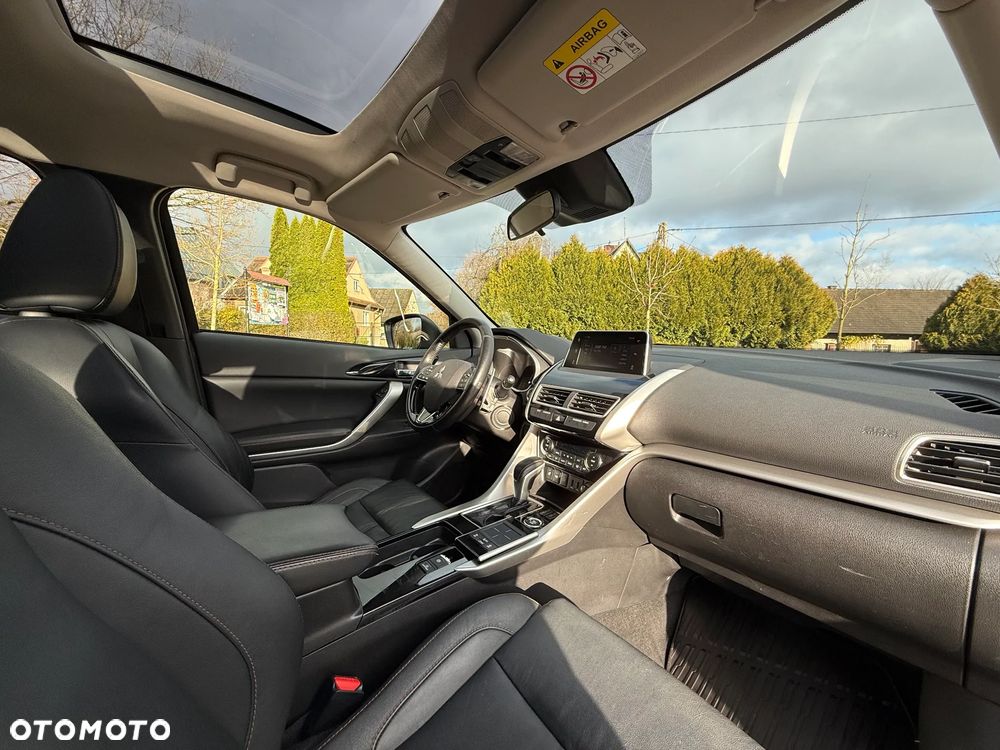 Mitsubishi Eclipse Cross 1.5 T GPF Intense Pro CVT 4WD - 26