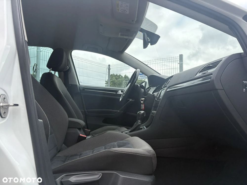 Volkswagen Golf 1.4 TSI BMT Highline DSG - 26