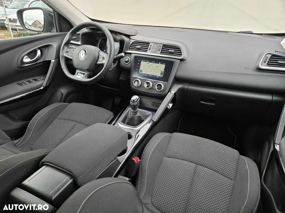 Renault Kadjar BLUE dCi 115 BUSINESS EDITION - 6