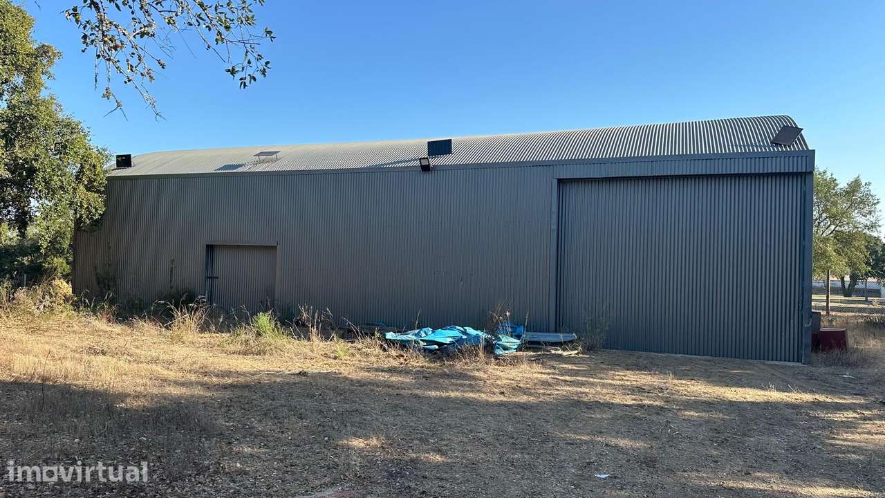 Armazém para Arrendar em Santarém - 220m² - Grande imagem: 3/23